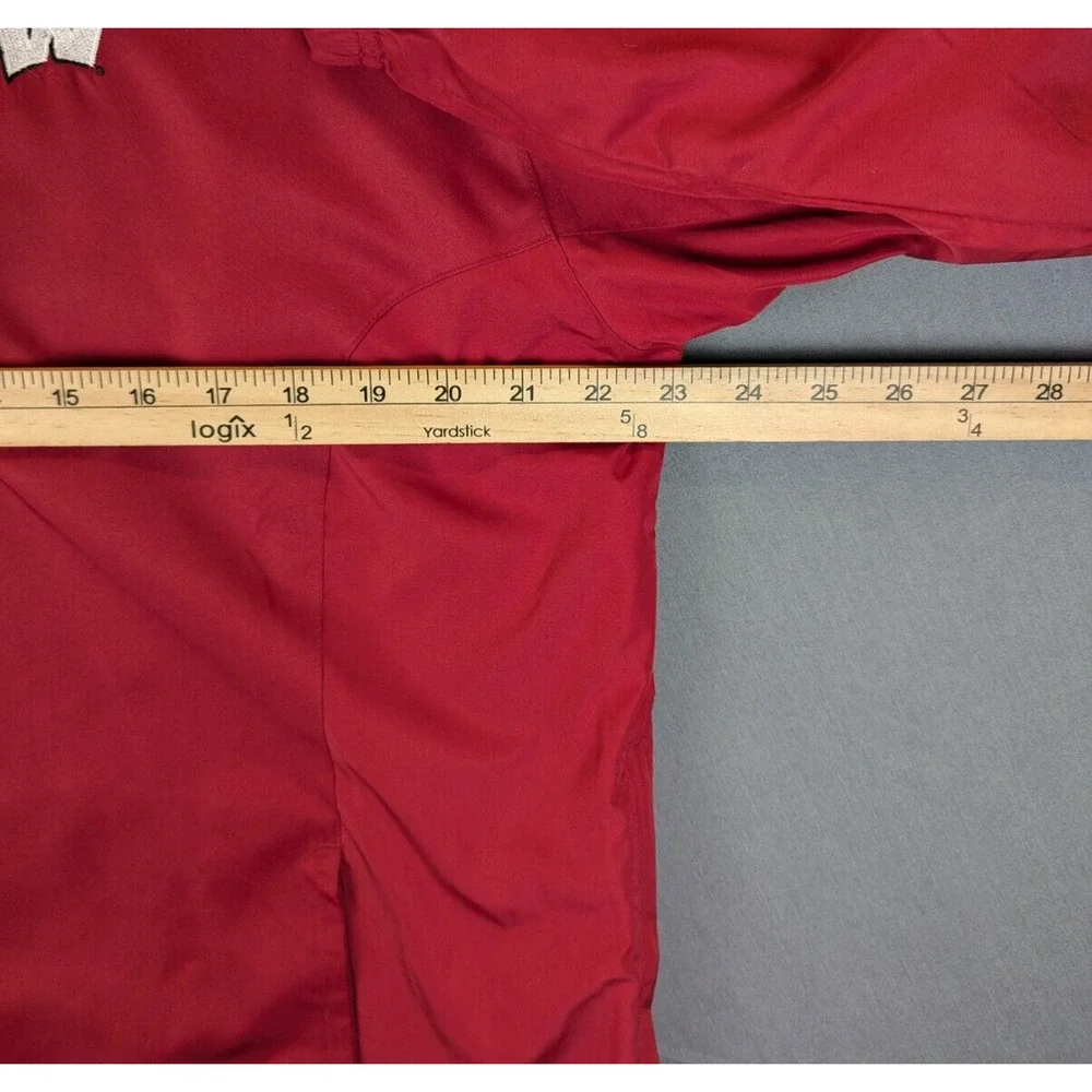 Wisconsin Badgers Jacket Mens Medium Red Adidas Pullover Windbreaker V-Neck